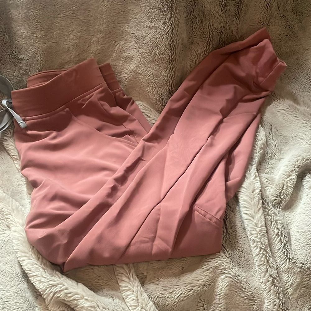 Mauve Zamora Joggers